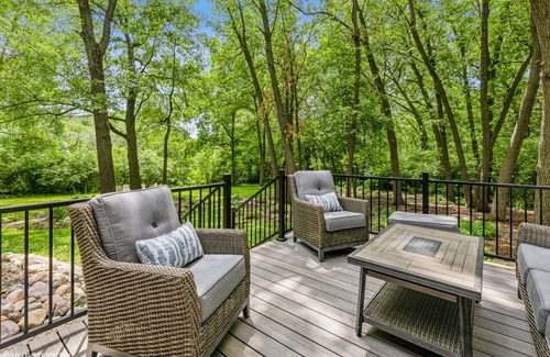 Fox Valley Maison | Votre dôme loin de chez vous - Retraite isolée de Naperville
