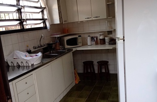Balneario Praia do Pernambuco Maison | Property in Guarujá, 5 minutes' walk from Mar Casada beach, well located!