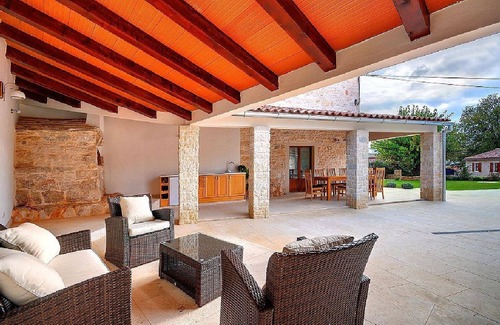 Golas Villa | Propriété avec piscine, jacuzzi et sauna pour 10