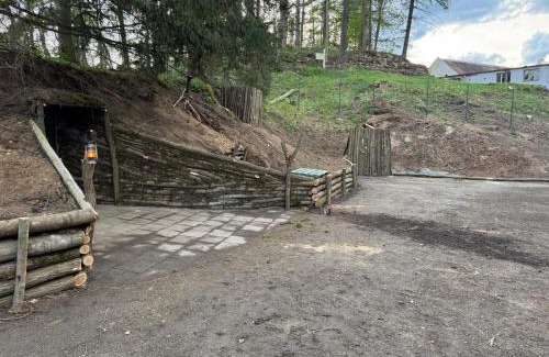 Klaster Autre | Protiatomový bunkr na Šternberském dvoře