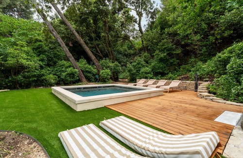 Villeneuve-les-Avignon Villa | Villa provençale 200m2 entièrement climatisée piscine avec belle vue sur Ventoux