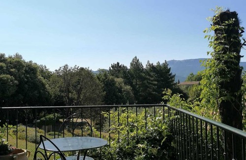 Merindol-les-Oliviers Maison | MAISON PROVENCALE avec piscine face au MONT VENTOUX