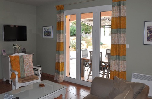Mirabel-aux-Baronnies Villa | Maison provencale avec piscine privée et chauffée et jardin, 6 à 8 personnes
