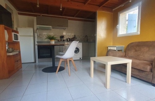 Le Thor Maison | Mazet provençal à 5 minutes Isle sur la Sorgue - Parking privé