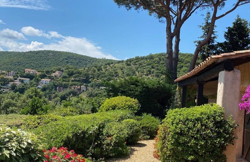 La Croix-Valmer Villa | Villa provençale avec une vue panoramique, près de la plage, Wifi gratuit