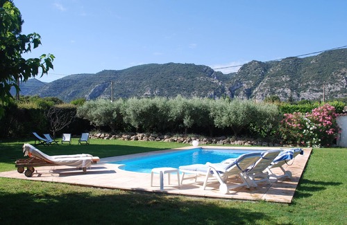 Maubec Villa | Villa provençale, parc Lubéron