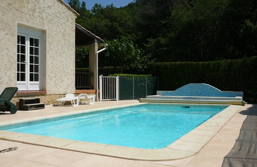 Carsan Villa | Villa provencale avec piscine tout confort