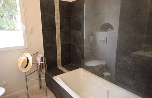 Grignan Villa | Provence-maison contemporaine climatisée 6pers-plain pied-vue-piscine privée