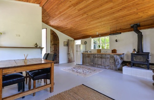 Solway Cottage | Provence Stone Cottage - Retraite de Wairarapa avec eau de source et énergie naturelle