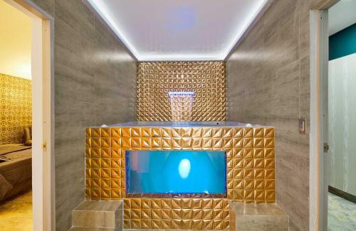 El Poblado Appartement | Provenza! Golden Jacuzzi - 5BR only 1 Block from lleras