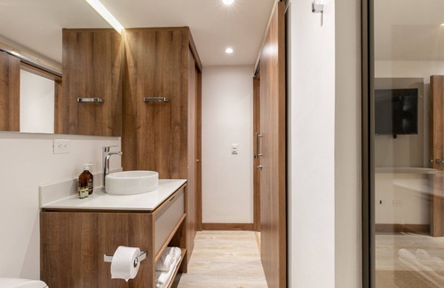El Poblado Appartement | Provenza Private Jacuzzi/Astonishing 2BR AC