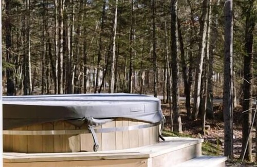 Thorne Cabine | Prunella № 1, Prunella № 1 - A-Frame Cabin Getaway - Design, Comfort & Nature