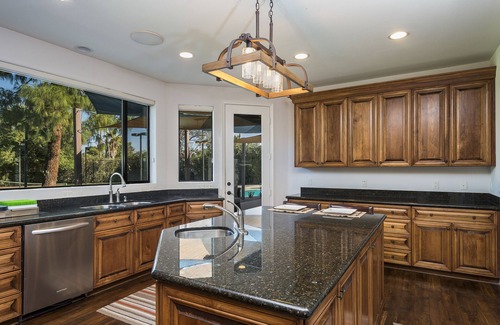 Tatum Place Maison | COURT DE TENNIS PRIVÉ, PISCINE EN SEL CHAUFFÉ LG, HOT TUB, RESORT BACKYARD @ SCOTTSDALE
