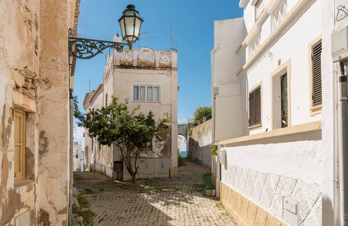 Calicos Cottage | A 100m des plages, une rue pleine de charme: appt rénové 80m2 (parking possible)