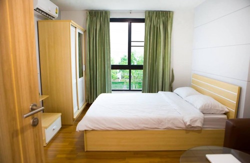 Mueang Samut Prakan District Hôtel | PT Residence