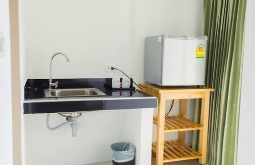 Mueang Samut Prakan District Hôtel | PT Residence