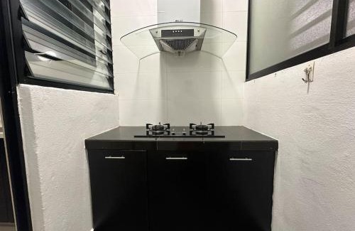 Puchong Appartement | Puchong Condo Free WiFi & Netflix