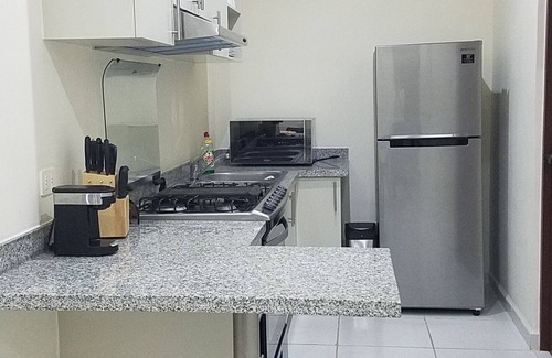 Cancun Appartement | 2 bed, 5 guest, urban apartment with parking. 15 min to beach or touristic area