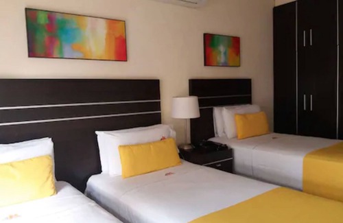 Ciudad Vieja Hôtel | Puerto Mercado Hotel