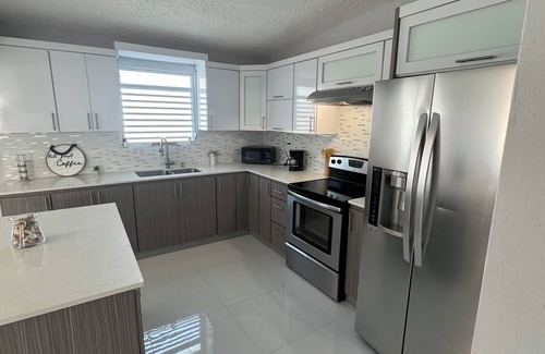 Tierras Nuevas Saliente Maison | Puerto Rico Paradise. Ac and WiFi. This home was designed with comfort in mind.