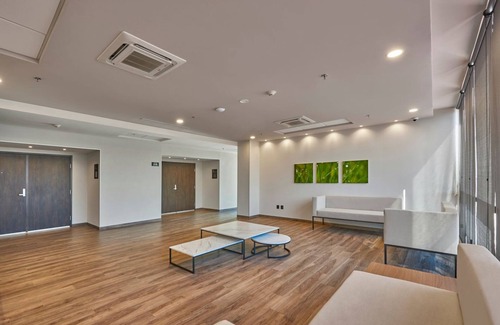 North Hotel Zone Hôtel | Puerto Vallarta Hotel Zone Stay – Marina, Beach, Dining & Shopping All Nearby