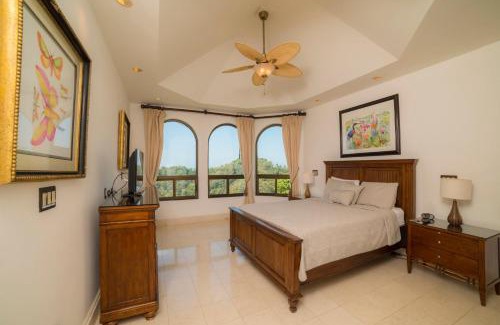 Jaco Maison | Puesta del Sol 5 bdrs ocean view in Los Suenos