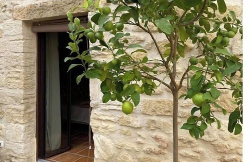 Pujaut Maison | Pujaut, Gard, provence, Avignon, Gîte cœur de village "sous le clocher