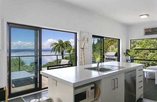 Pukawa Maison | Pukawa Bach Lake Taupo
