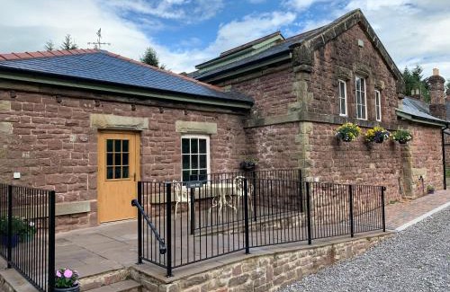 Cinderford Appartement | Pumping Station Holidays
