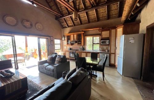 Bela-Bela Chalet De Ski | Pumula Bush Chalet