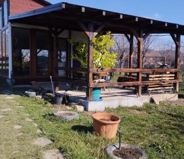 Izvoarele Maison | Punct Gastronomic Local Acasa la Vero