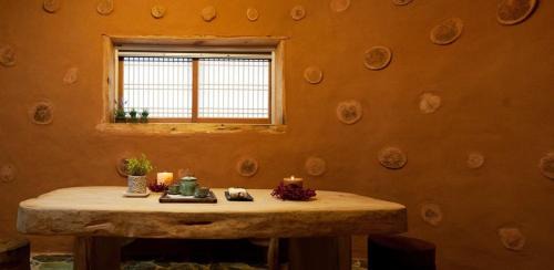 Yeongju Maison | Punggi Red Clay Pension