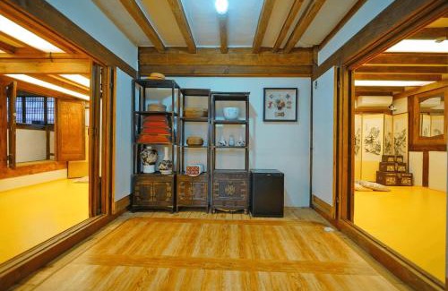 Jeonju Maison | Pungryuheon Hanok private house