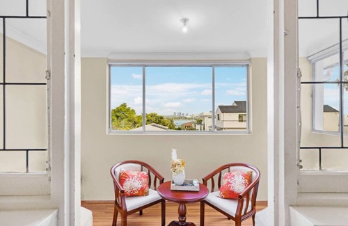 Putney Maison | Puntey 3-Bedroom Comfortable Villa with Parking and Cooking Facilities