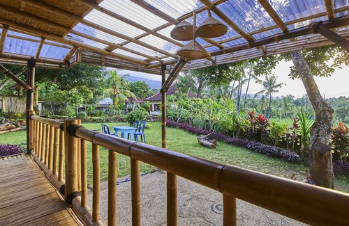 Sukasada Maison | Nature pure entre cascades et rizières