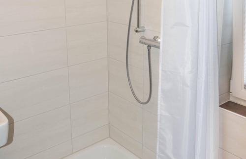 Haddorfer Seen Appartement | "Pure relaxation in the birch grove: your retreat in nature!"