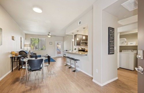 Fox Crossing Appartement | Pure Suites Chandler 2 Bed Pool Gym Spa EV