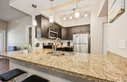 Fox Crossing Appartement | Pure Suites Chandler 2 Bed Pool Gym Spa EV