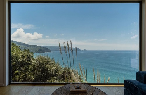 Tairua Maison | Purepure - Tairua Holiday Home
