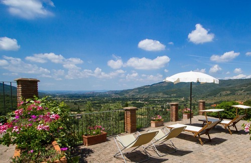 Pieve di Chio Maison | Purple apartment