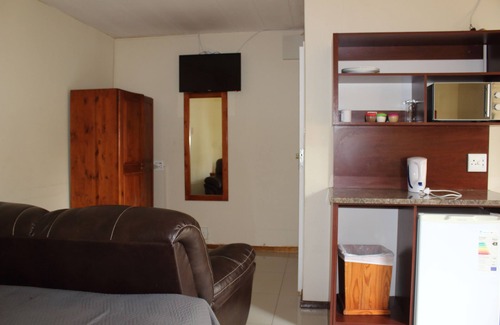 Wonderboom Maison | Purple Olive Guest House