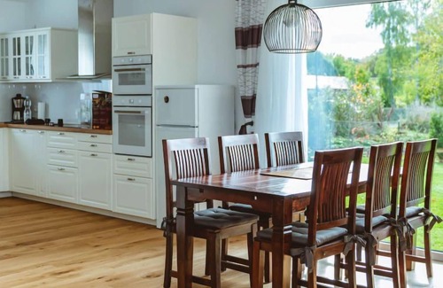 Hessenburg Maison | Pusteblume by Interhome