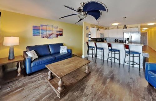 Put-in-Bay Maison | Put-in-Bay Waterfront Condo #104