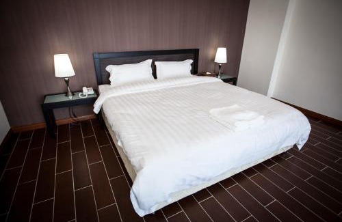 Penampang Hôtel | Putatan Platinum Hotel