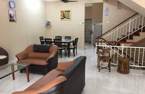 Bandar Puteri Puchong Maison | Puteri 6 Famille d'accueil Puchong