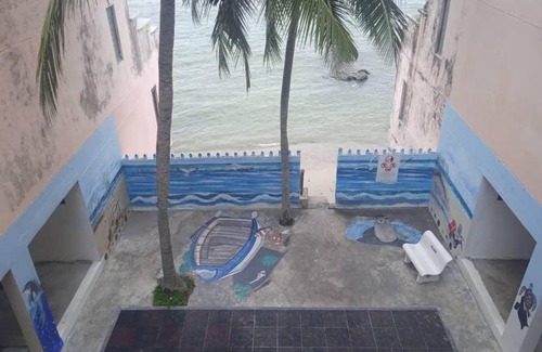 Taman Haji Zainal Appartement | Putri Homestay seaview