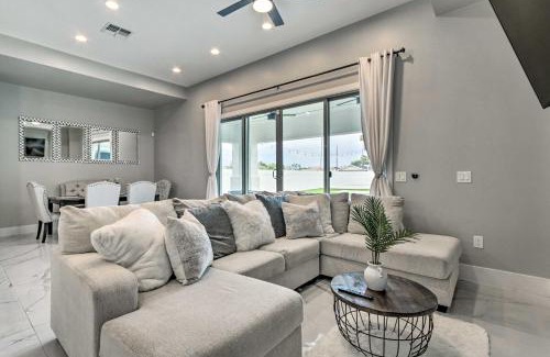 Peoria Maison | Putting Green and Gazebo Upscale Peoria Home
