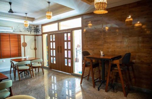 BTM 2nd Stage Hôtel | PVR Suites off Bannerghatta Road