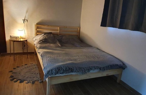 Kfar Szold Appartement | פינה בגינה- יחידת דיור מקסימה בקיבוץ בעמק החולה