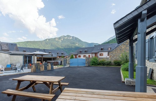 Vignec Chalet De Ski | Chalet Pyrénées KasaLilou: Jacuzzi & Aventure Montagne